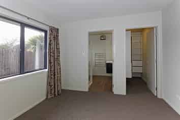 11 Braddon Street, Addington