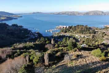 6 Reynoldstown Road, Careys Bay, Careys Bay