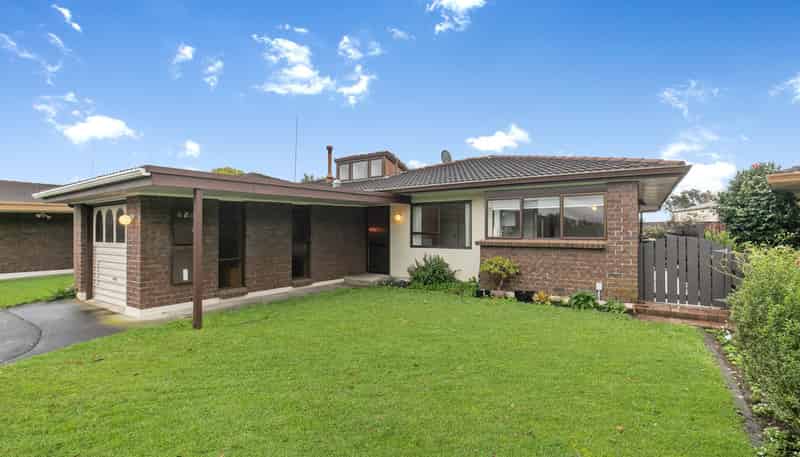 10 Brynbela Court, Papakura