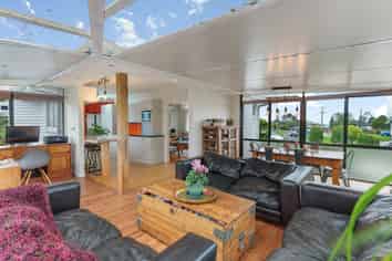 29 Jaemont Ave, Te Atatu South