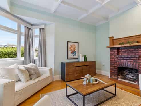 1/33 Abbotts Way, Remuera