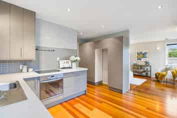 23 Court Crescent, Panmure