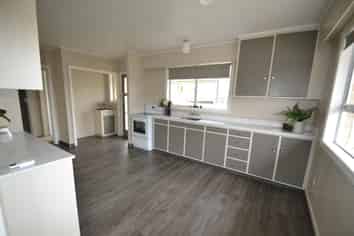 2/20 Marlowe Street, Stoke