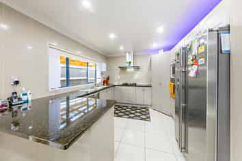 9 goh place, The Gardens