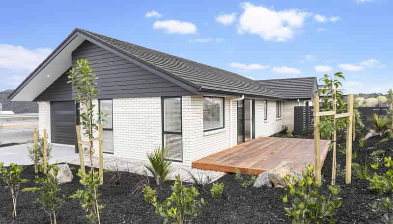 56 Henry Taylor Rise, Wainui