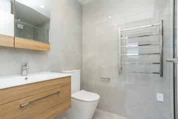 408/9 Madeira Lane, Grafton