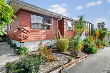 16a Alexander Road, Algies Bay