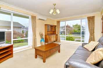 2/1 Larkhill Place, Russley