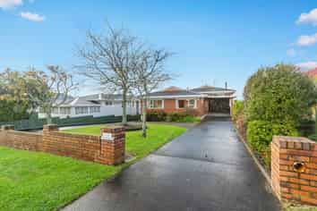 4291 Great North Road, Glendene