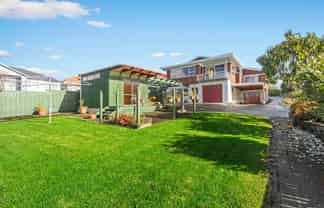 4291 Great North Road, Glendene