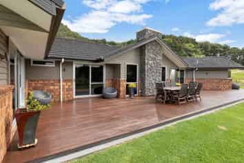 145 Great North Road, Kamo