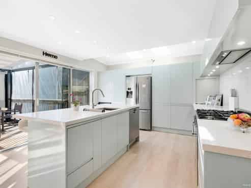 3F Dallinghoe Crescent, Milford