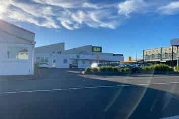 Stand-out space - plenty of parks