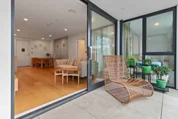 109/10 Lion Place, Epsom