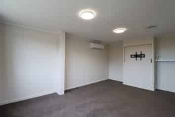 15 Woodlands Road, Seaview