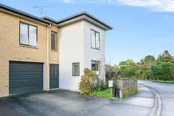 12 Barnea Circle, Glen Eden