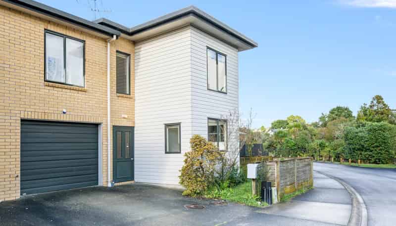 12 Barnea Circle, Glen Eden