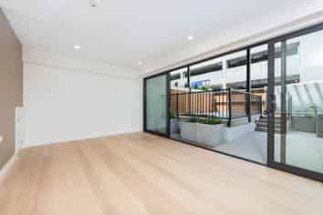 G04/30 Enfield Street, Mount Eden