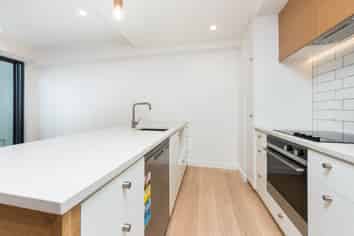 G04/30 Enfield Street, Mount Eden