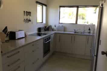 1/14 Burns Street, Westown