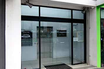 Newmarket Superb Location