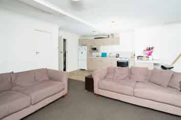 2/219 Killarney Road, Dinsdale