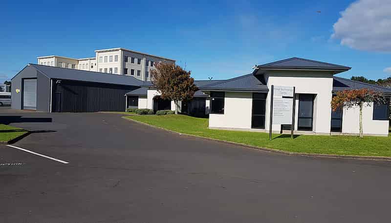 289 Lincoln Road, Henderson