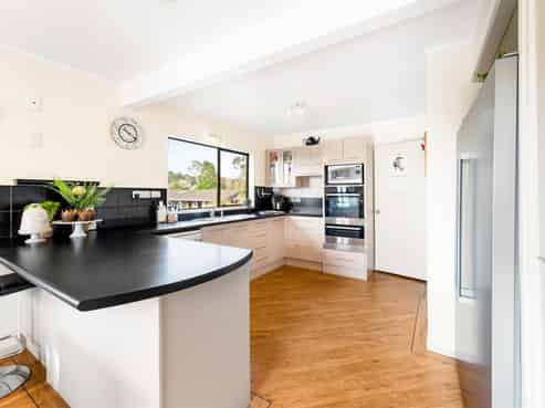 43 Redwing Street, Browns Bay