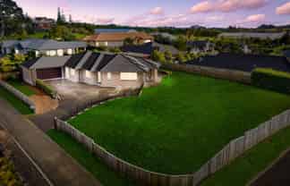 82 Solan Drive, Waimauku