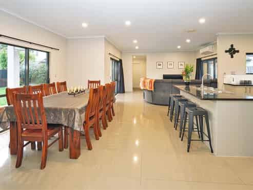 2 Fasham Lane, Huntington