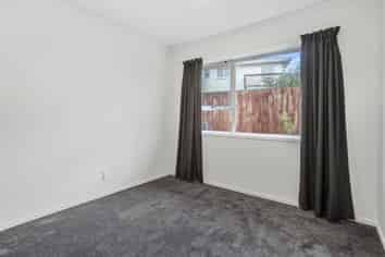 2/6 Pamela Place, New Lynn