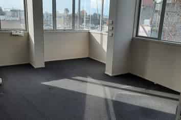 New Lynn First Floor Office