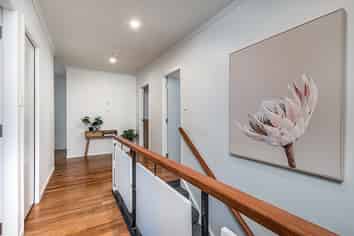 52 Kiwi Crescent, Tawa