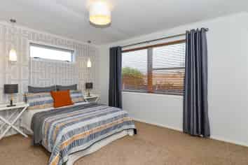 12 Katherine Place, Melville