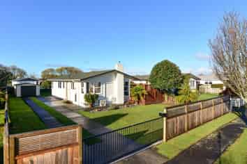 12 Katherine Place, Melville