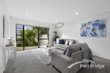13/55 Verbena Road, Birkdale