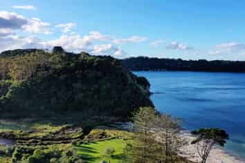 23 Hurihuri Road, Okura, Okura