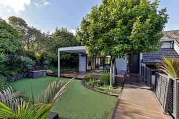 166 Norman Lesser Drive, Saint Johns