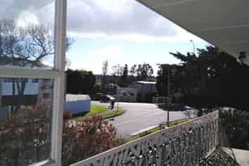 2B Yeoman Place, Howick