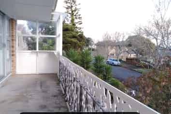 2B Yeoman Place, Howick