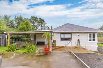 525 Whitford Road, Whitford