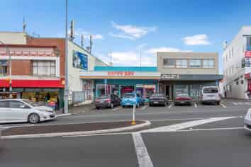 INVESTMENT - STANDALONE RETAIL - ESTATE SALE A...