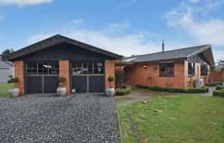 98 Matua Road, 