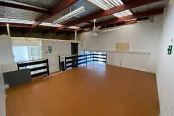 Sought after Wairau Industrial Unit