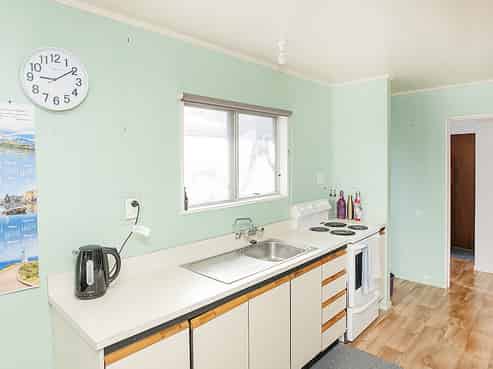 8 Dennis Street, Outer Kaiti