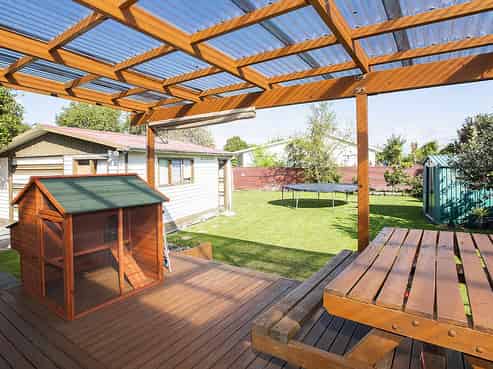 8 Dennis Street, Outer Kaiti