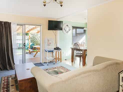 8 Dennis Street, Outer Kaiti