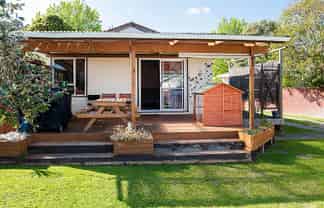 8 Dennis Street, Outer Kaiti