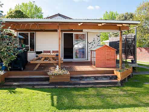 8 Dennis Street, Outer Kaiti