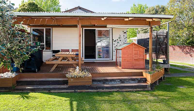 8 Dennis Street, Outer Kaiti